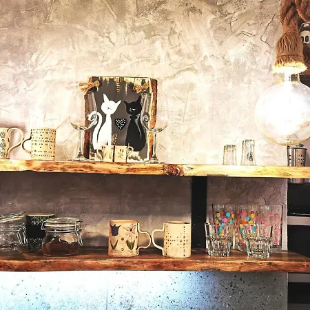 Ray Town Centre - No Party