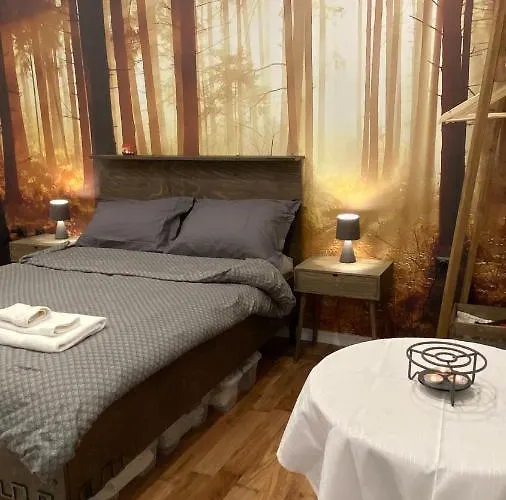 Ray Town Centre - No Party Daire